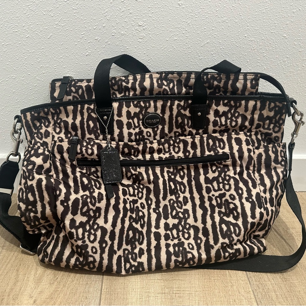 ~EUC~ Coach "Gateway" Ocelot Diaper/Tote bag